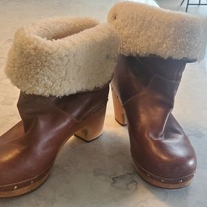 Brown leather Ugg Australia Linnea clog boots, size 9